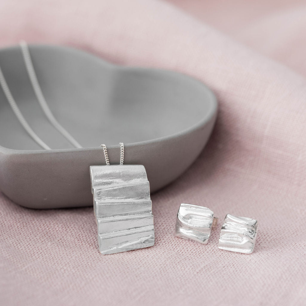 Abstract Rectangular Pendant Necklace