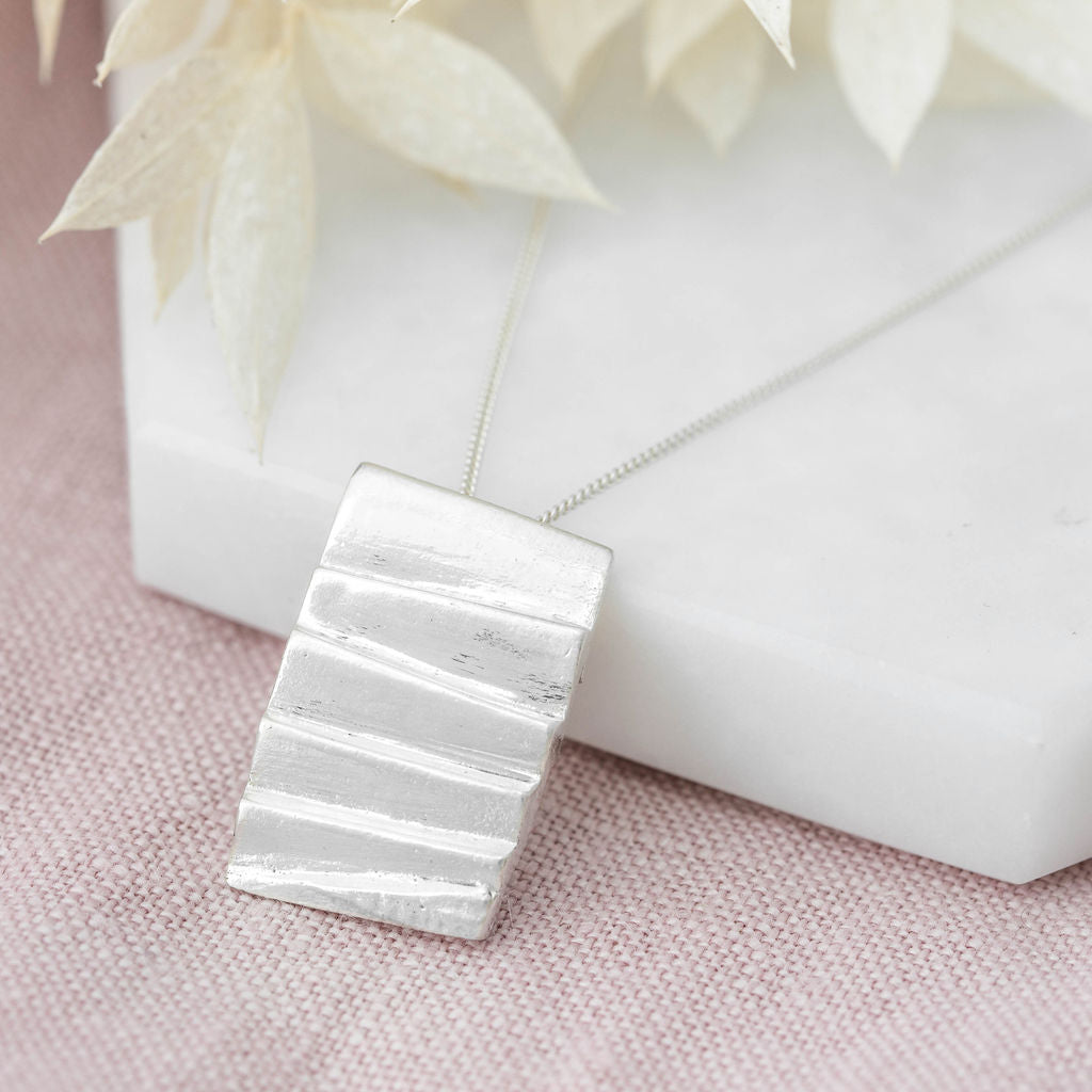 Abstract Rectangular Pendant Necklace