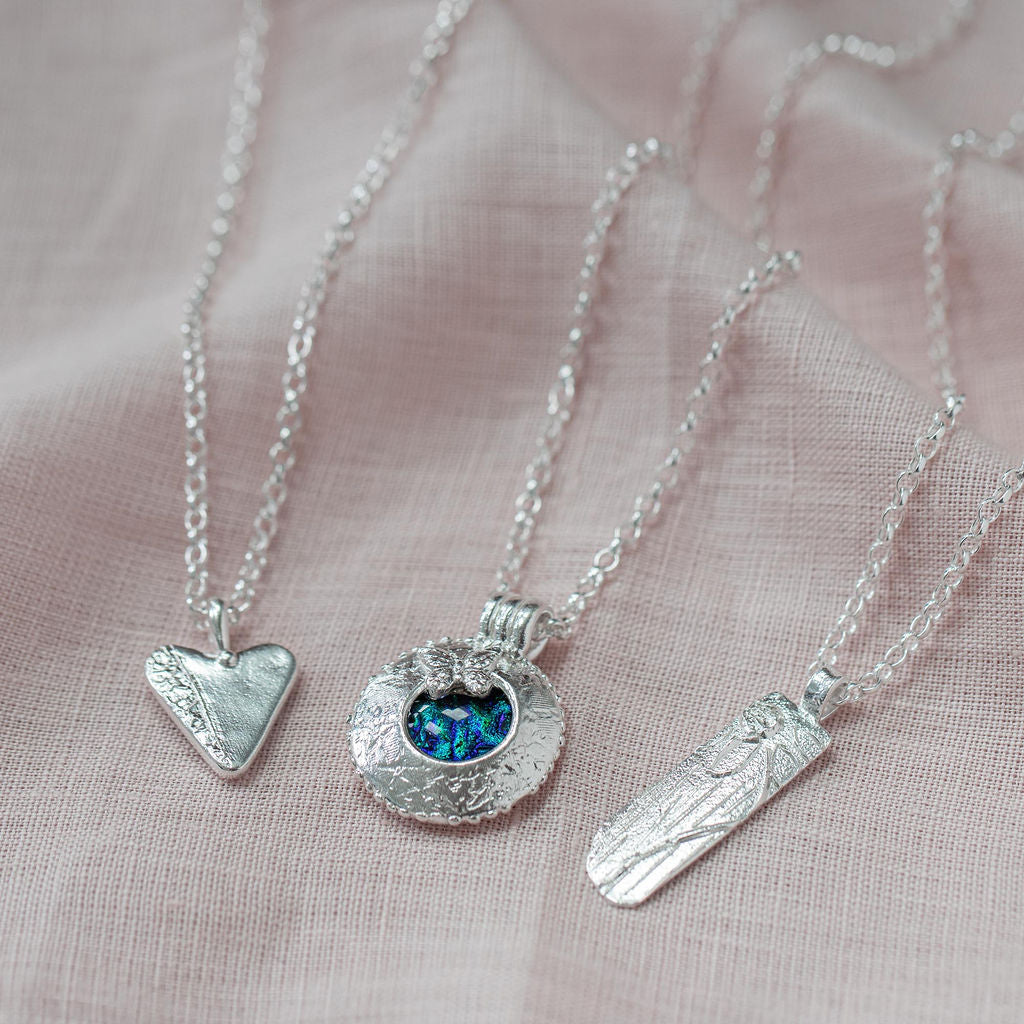 Silver Daisy Necklace