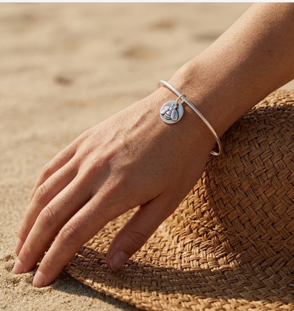Bee charm Bangle