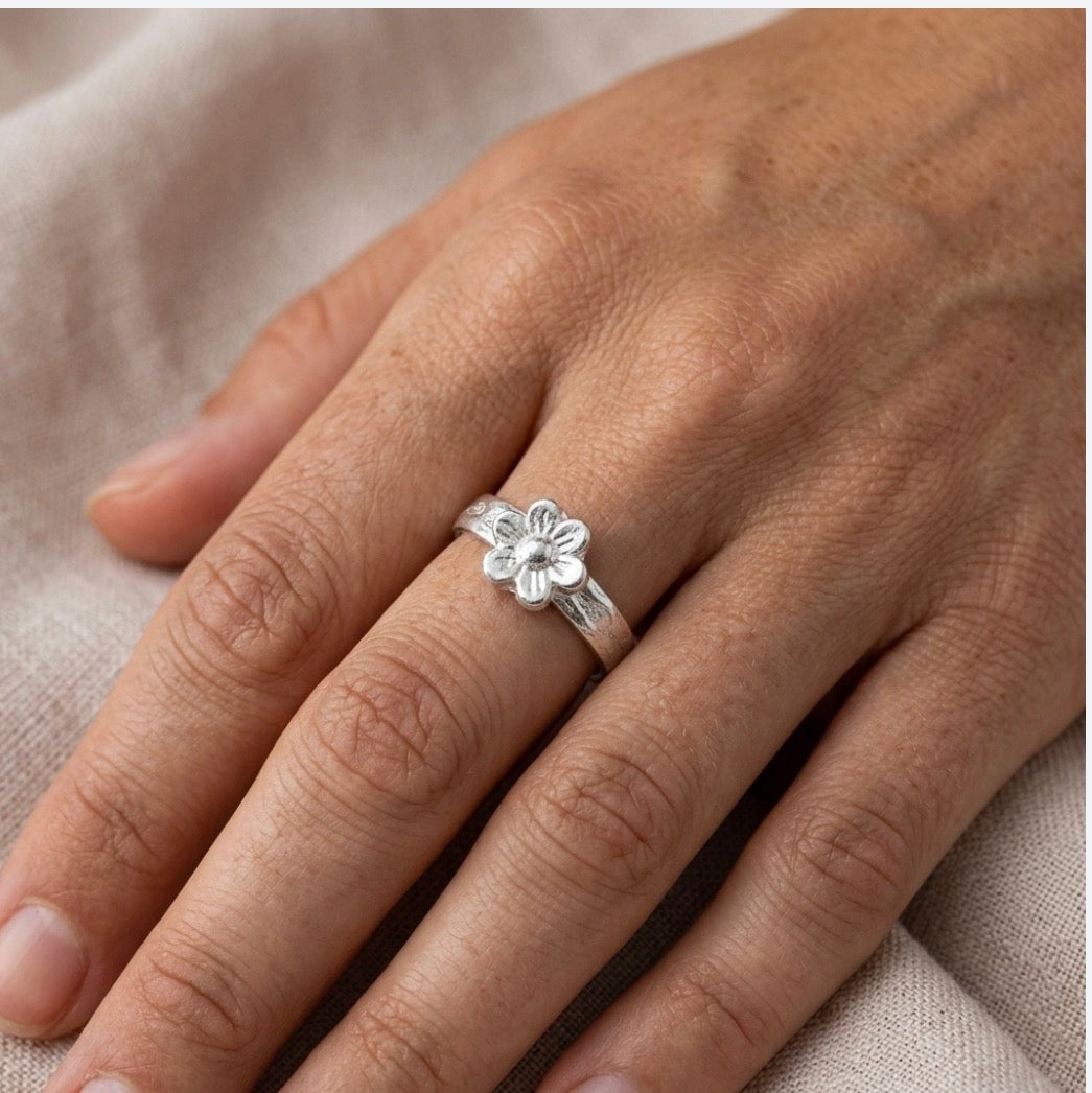 Daisy Ring